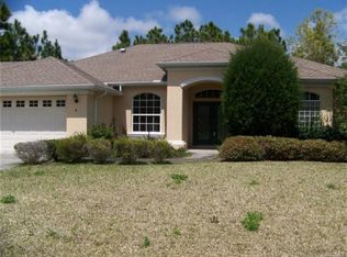 4 Pagoda Ct W, Homosassa, FL 34446