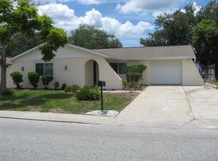 9615 Shamokin Ln, Port Richey, FL 34668