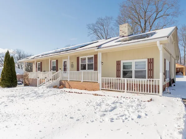 5699 Tanglewood Dr, Dublin, VA 24084