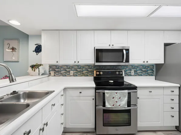 895 Santa Rosa Blvd #415/415A, Fort Walton Beach, FL 32548