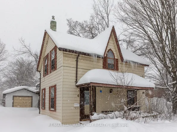 4 East St, Barrie, ON L4M 2N4