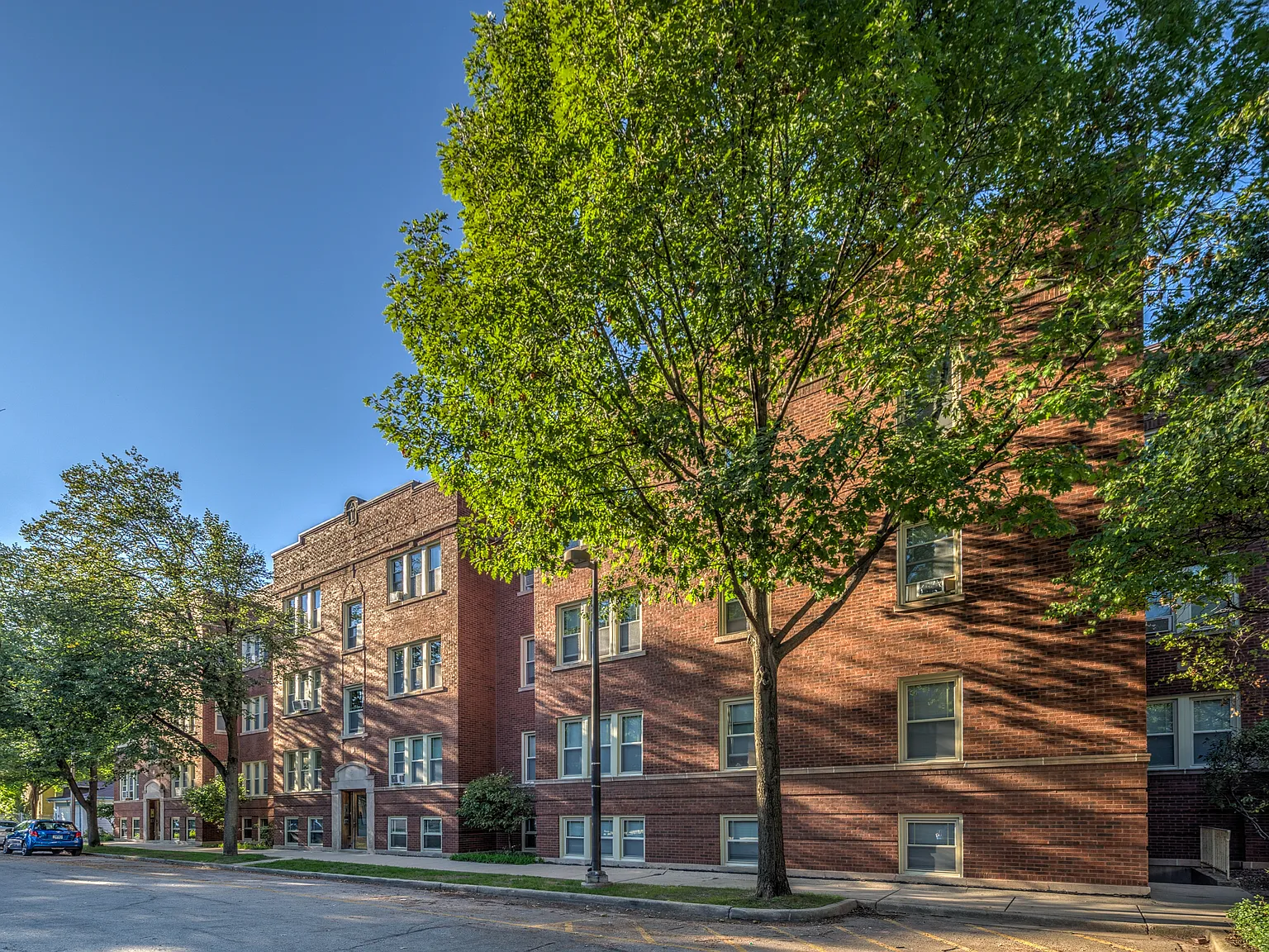 Pleasant Circle North — Photo 1