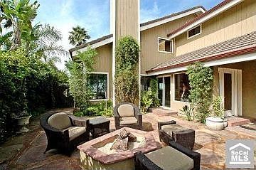 3rd image of 2223 Avenida Oliva