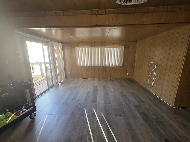 501 S Mistletoe Ave #6 — Photo 6