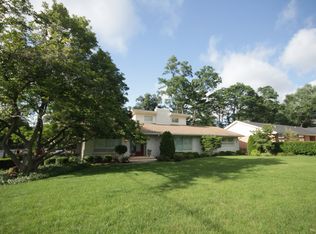 1805 E Jefferson Blvd, South Bend, IN