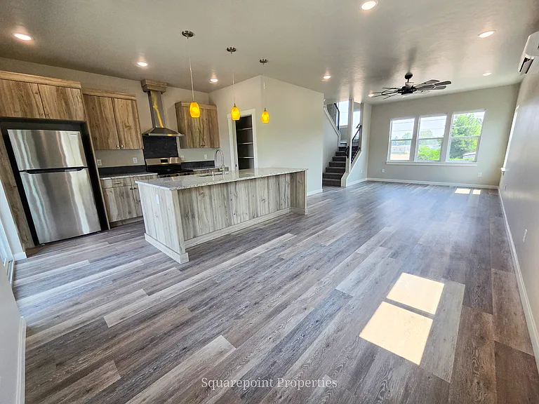 2953 N Maple Grove Rd — Photo 2