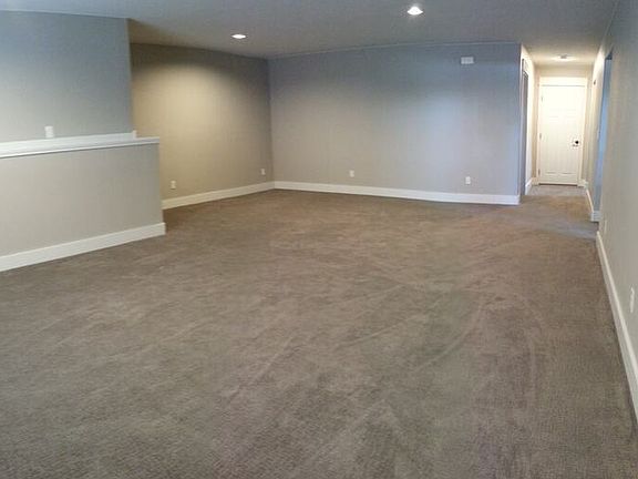 4th image of 3301 Central Ave