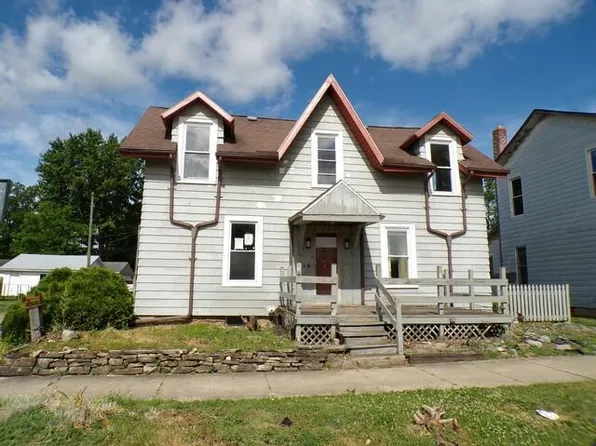 116 N Columbus St, Crestline, OH 44827