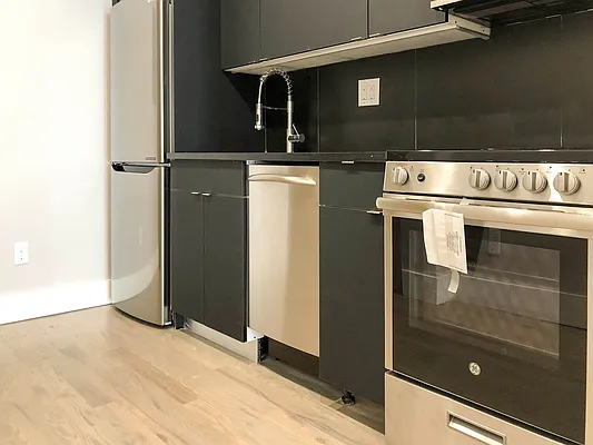 Rented by Simply Brooklyn Realty Inc | media 8