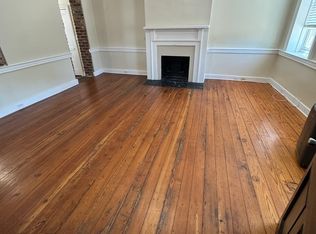 201 E Bank St #4, Petersburg, VA 23803
