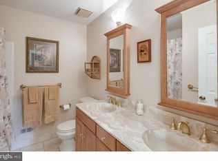 1107 Randolph Dr, Yardley, PA 19067