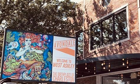 Check out all the community has to offer within walking distance.