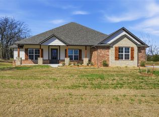 26319 Longhorn Dr, Blanchard, OK 73010