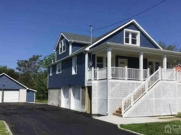 27 Macarthur Ave, Sayreville, NJ 08872
