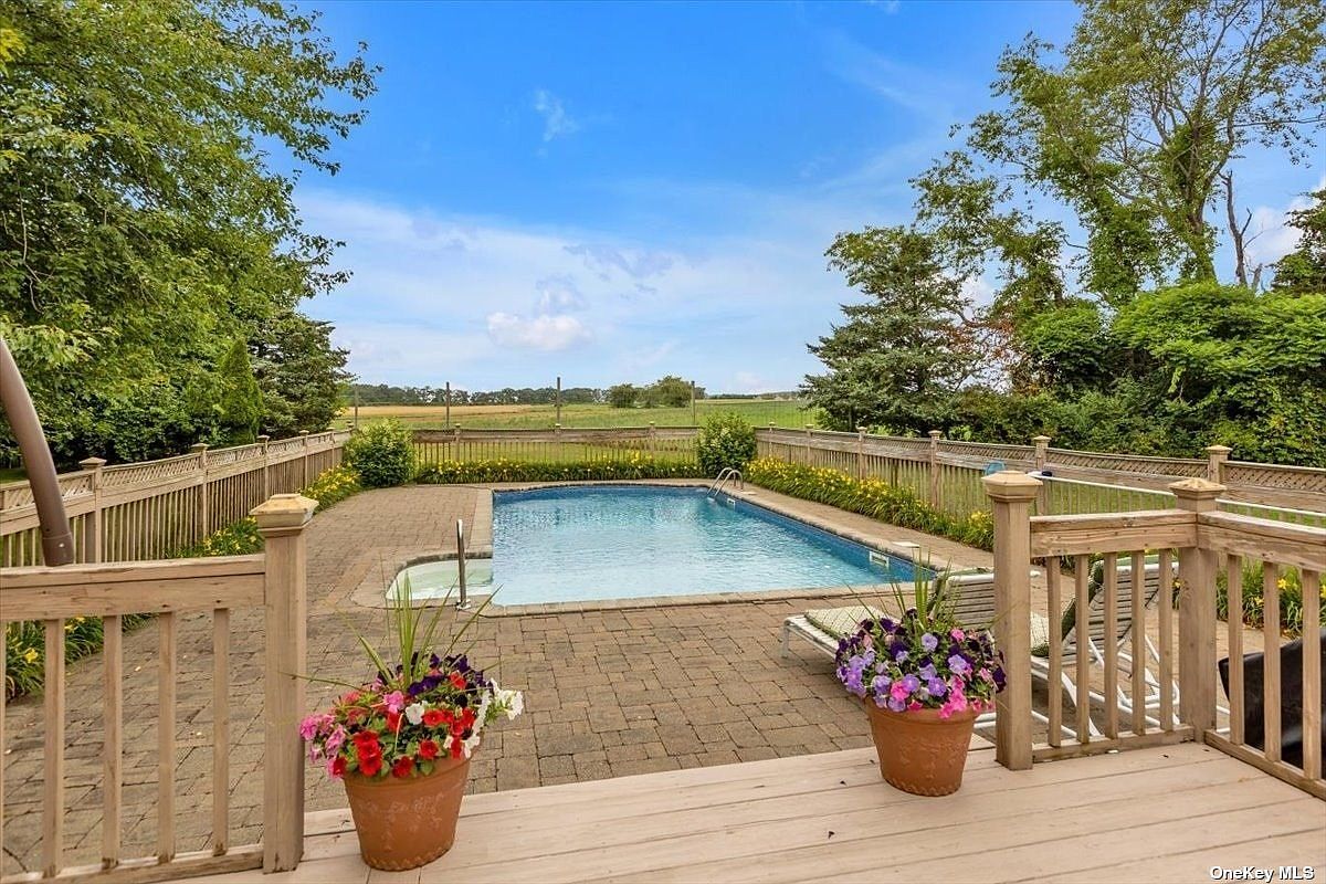 415 West Lane, Aquebogue, NY 11931 Zillow