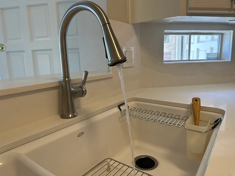 23845 Del Monte Dr #69 — Photo 6