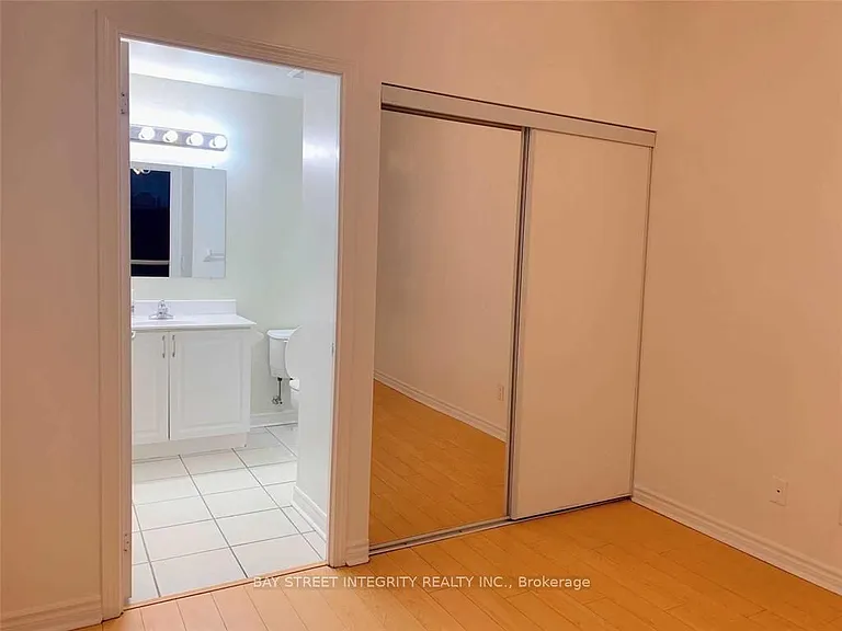 388 Prince Of Wales Dr #3705 — Photo 7