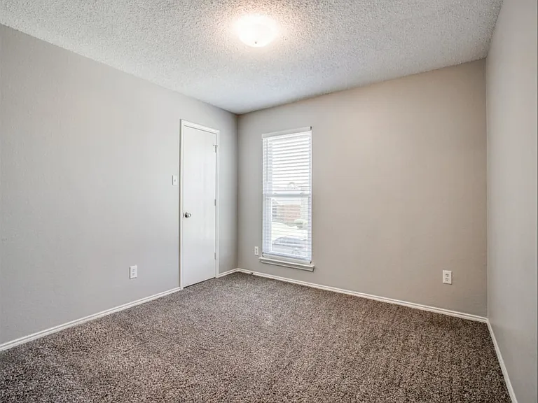 624 Canyon Pl — Photo 8