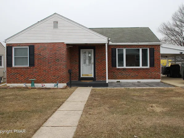 1249 Rye St, Allentown, PA 18103