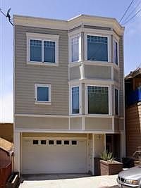 1st image of 936-938 Carolina St