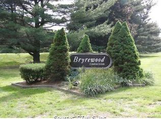 1208 Twin Circle Dr UNIT 1208, South Windsor, CT 06074