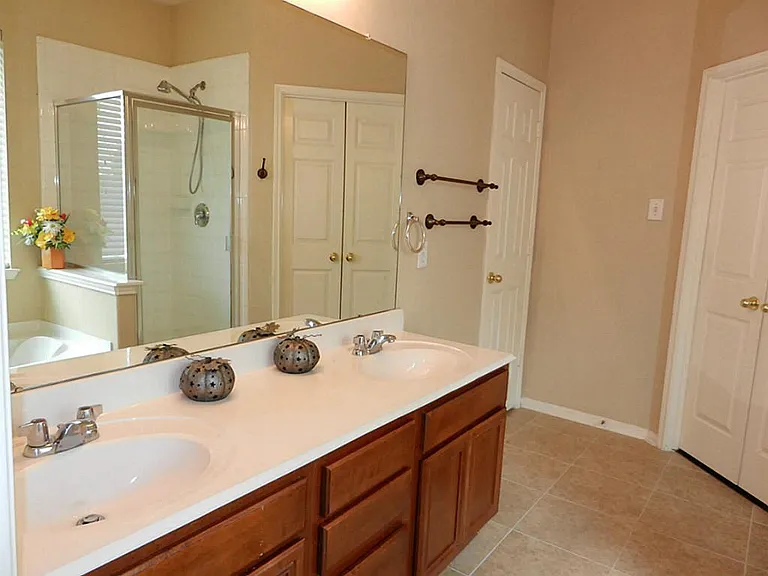 25215 Ibris Ranch Dr — Photo 8