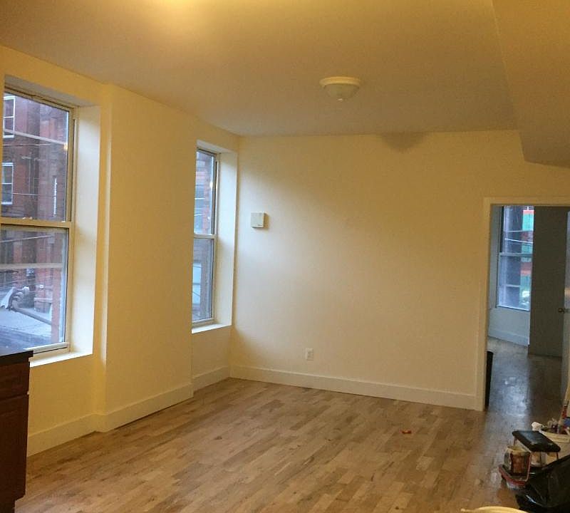 2nd image of 62 White St APT 2