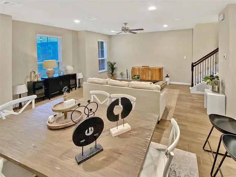 11922 Amber Oak Way — Photo 5