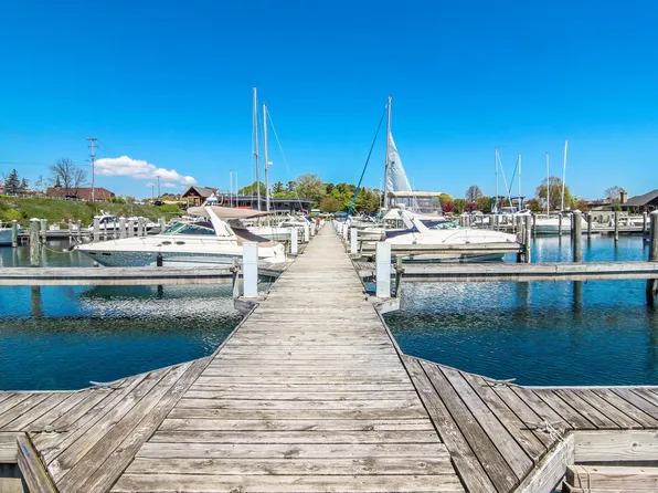 12755 S Marina Village Dr #116, Traverse City, MI 49684