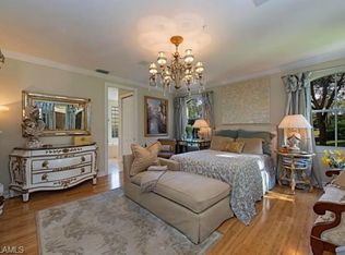 2646 Bolero Dr #1, Naples, FL 34109