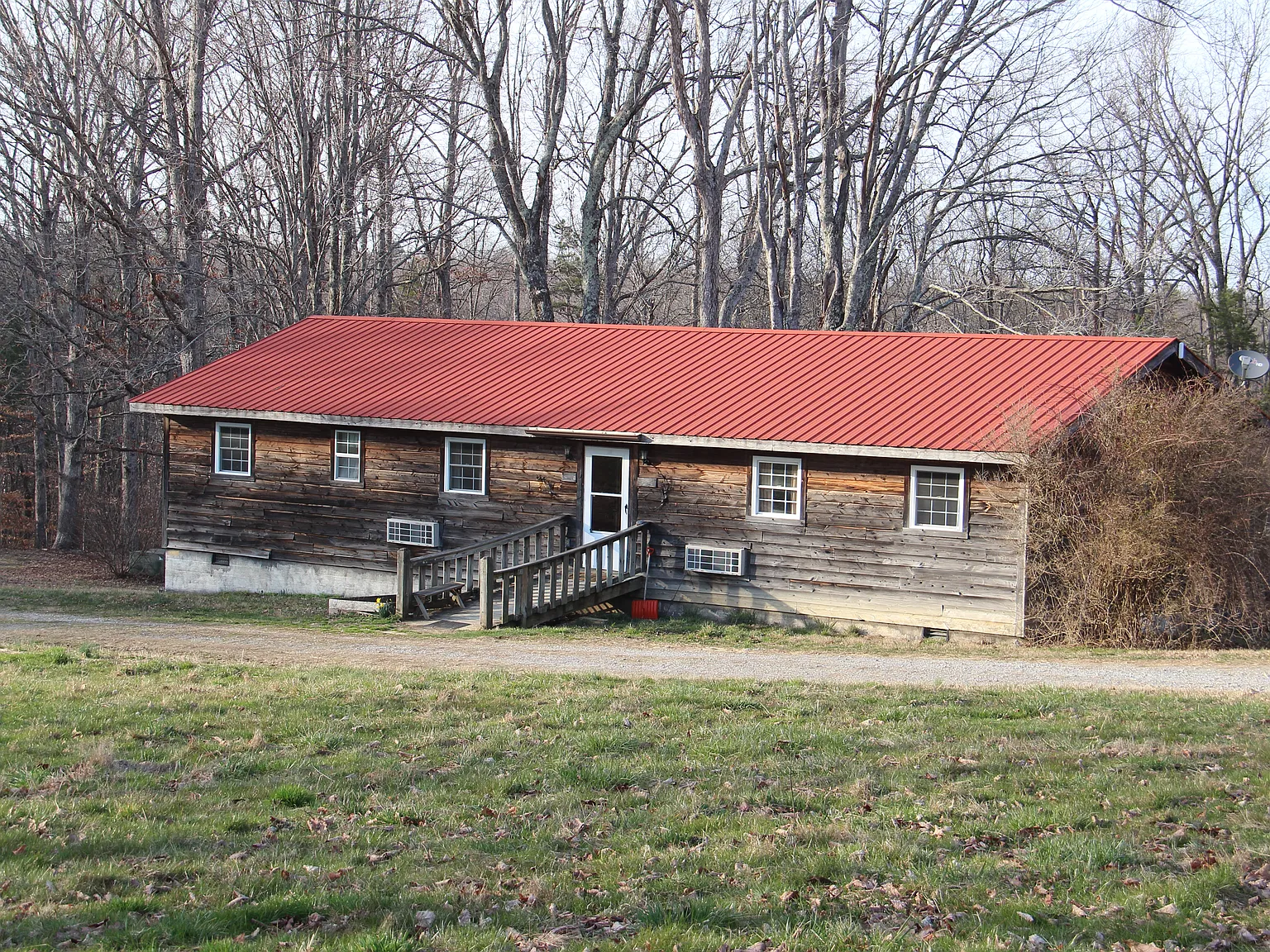 2 bed, 800 sqft, $1,250 — Photo 1