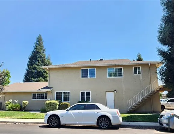2236 Peach Ave APT 4, Clovis, CA 93612