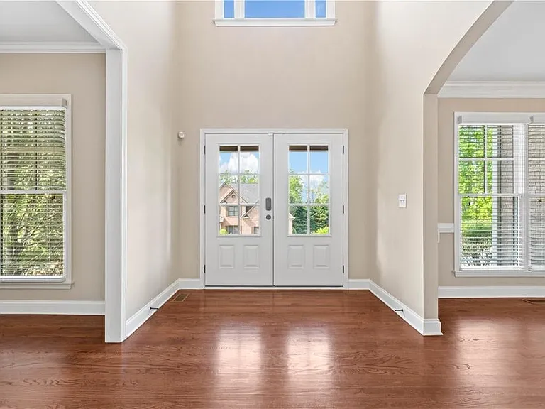 2180 Hilltop Overlook Way — Photo 2