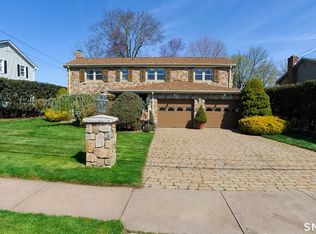 14 Shepard Road, West Hartford, CT 06110