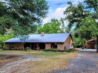 2107 V, Marquez, TX 77865