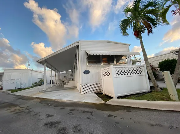 203 Lark Drive #L, Briny Breezes, FL 33435