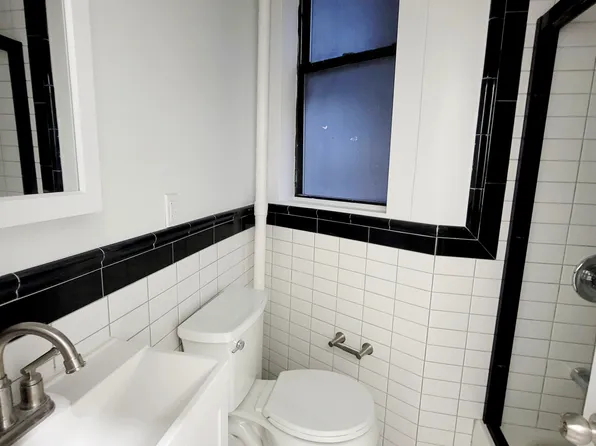 215 East 25th Street image 6 of 6