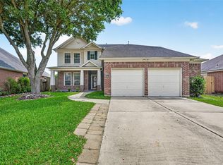 17111 Sheffield Pines Ln, Houston, TX 77095