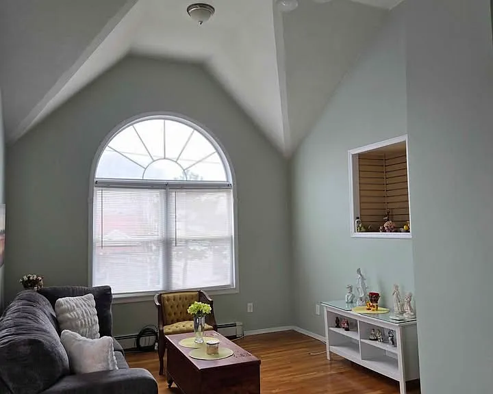 402 Pleasantview Ct #1 — Photo 1