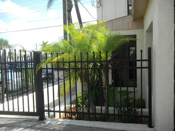 13308 Gulf Blvd #3, Saint Petersburg, FL 33708