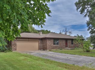 6607 Oak Ridge Ln, Quincy, IL 62305