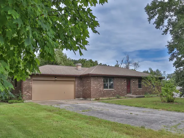 6607 Oak Ridge Ln, Quincy, IL 62305