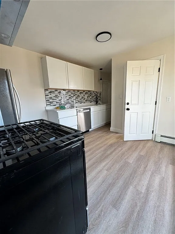 2 bed, 550 sqft, $1,950 — Photo 4