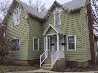 101 E Main St, Genoa, IL 60135