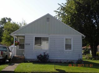 2233 W 9th St, Muncie, IN 47302