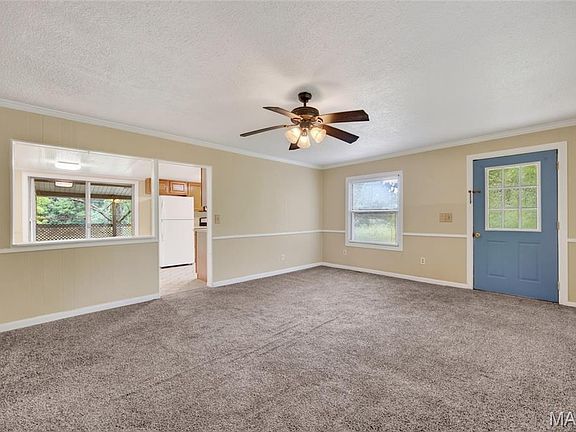 3rd image of 25475 Richard Dr