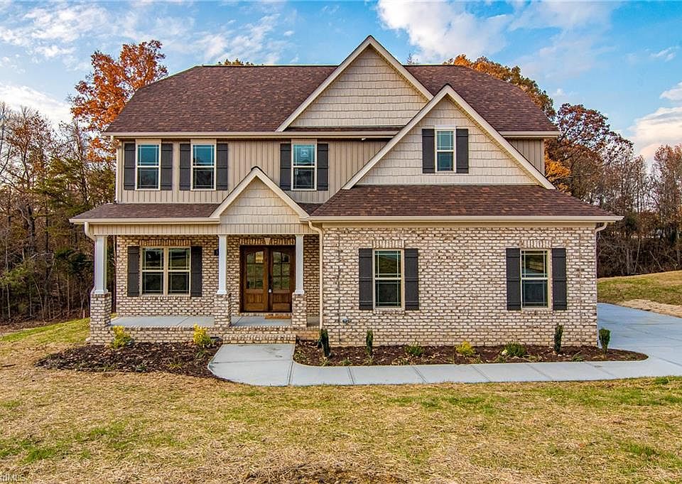 1st image of 5520 E Hiddenbrook Dr