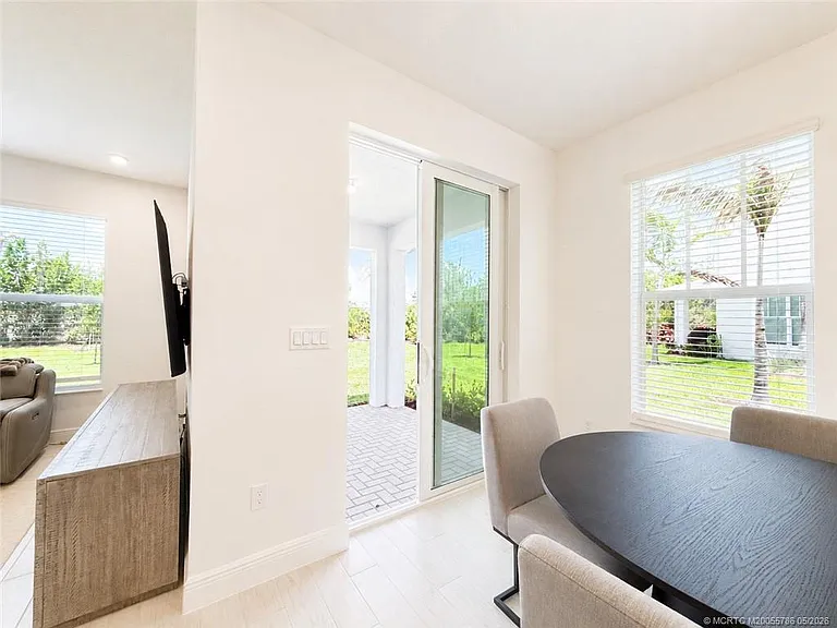 3583 NW Solange Ct — Photo 43