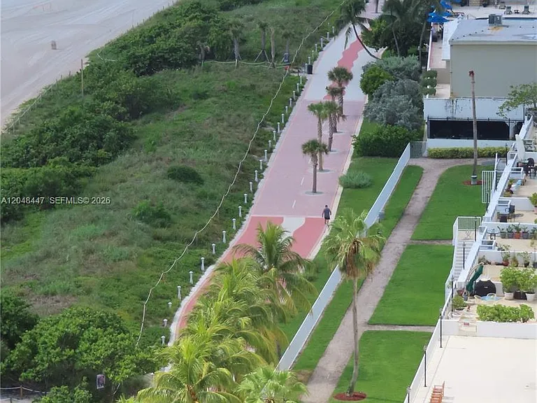5701 Collins Ave #1703 — Photo 30