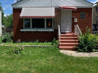 12553 S Honore St, Calumet Park, IL